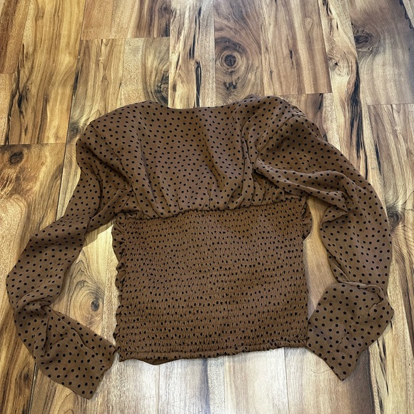 Express Polka Dot Ruched Blouse Womens S Brown Shoulder Pad Puff Sleeve Top - Picture 4 of 8